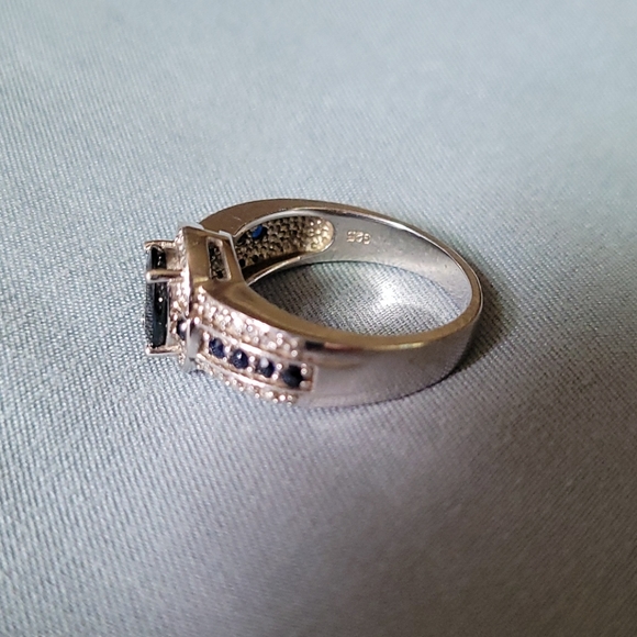 Trade for turquoise💎 Clyde Duneier Sapphire and Diamond Ring - Picture 9 of 13